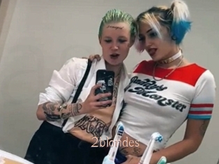 2blondes