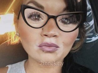 2tonekitty