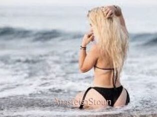 AnasteisaStoun