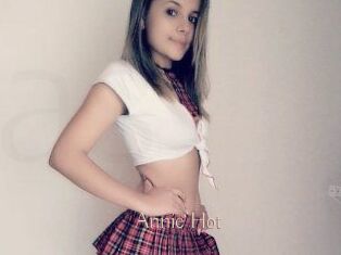 Annie_Hot