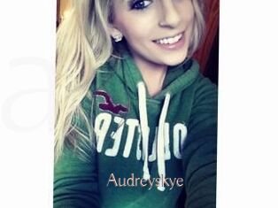 Audrey_skye
