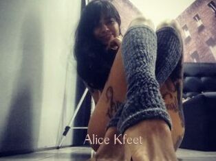 Alice_Kfeet