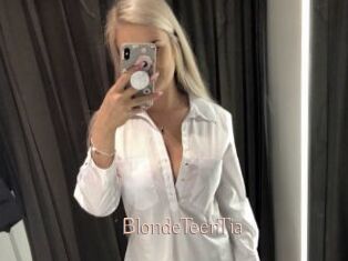 BlondeTeenTia