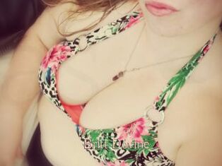 Britt_Devine