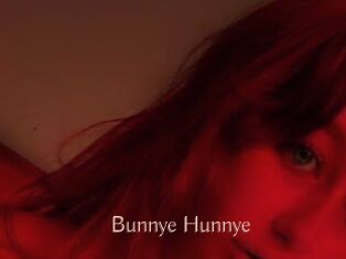 Bunnye_Hunnye