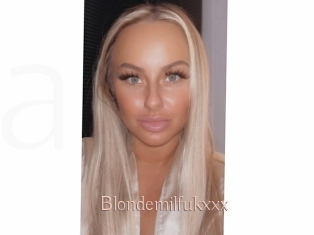 Blondemilfukxxx