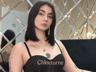 Chloeturne