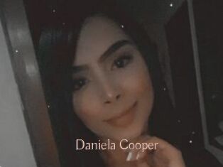Daniela_Cooper