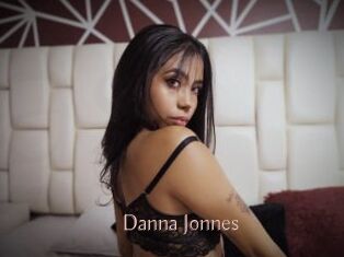 Danna_Jonnes