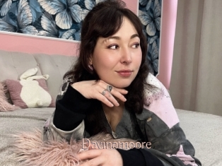 Davinamoore