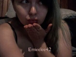 Emieelee42