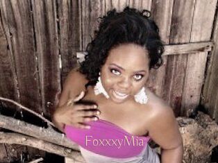 FoxxxyMia