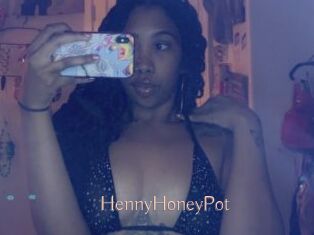 HennyHoneyPot