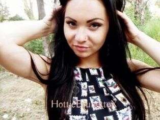 HottieBrunetteX