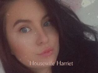 Housewife_Harriet
