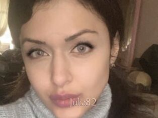 Julia82