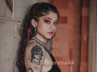 JuliaThunderstruckk