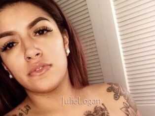 Julie_Logan