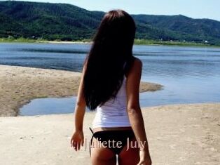 Juliette_July