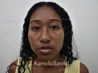 KameliaSandel