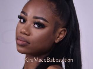 KiraMaceBabestation
