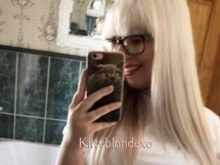 Kittyblondexo