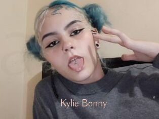 Kylie_Bonny