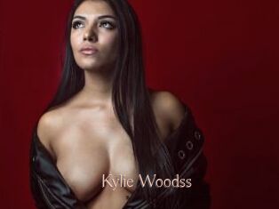 Kylie_Woodss