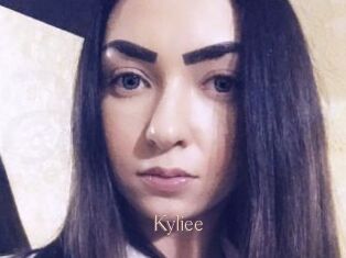 Kyliee_