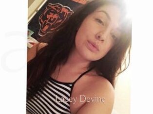 Lacey_Devine