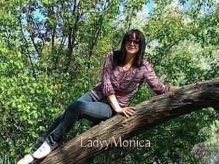LadyyMonica