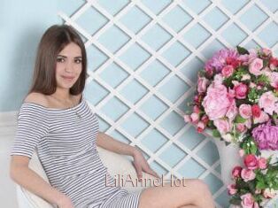 LiliAnneHot