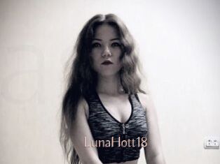 LunaHott18