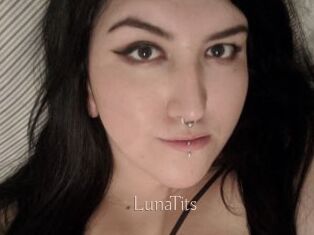 LunaTits