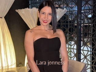 Lara_jonness
