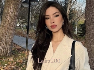 Laura200