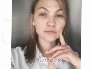 Lauramoone