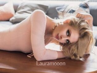 Lauramooon