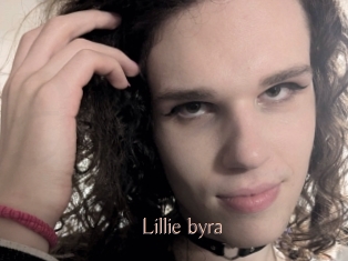 Lillie_byra