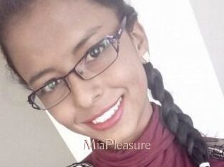 Mia_Pleasure