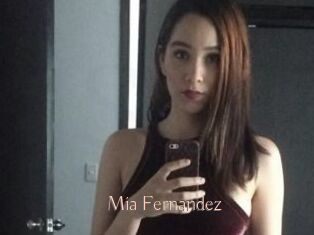 Mia_Fernandez