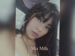 Mia_Mills