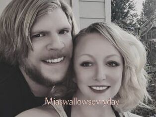 Miaswallowsevryday