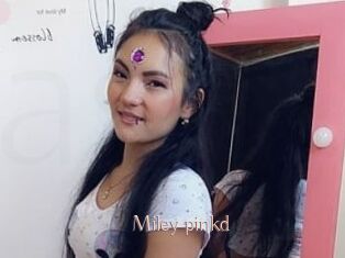 Miley_pinkd