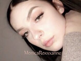 MonicaRoxxxanne