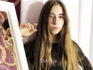 Monica_