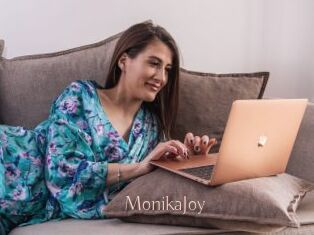 MonikaJoy