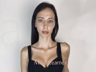 Maxineearney