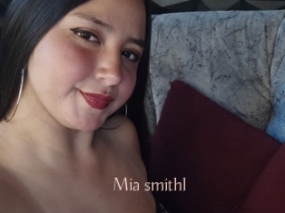 Mia_smithl