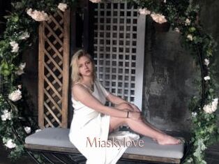 Miaskylove